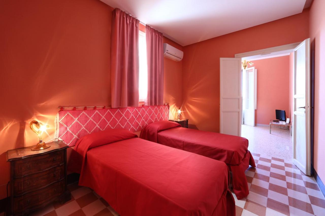 Al Bastione Imperiale Hotel Trapani Exterior photo