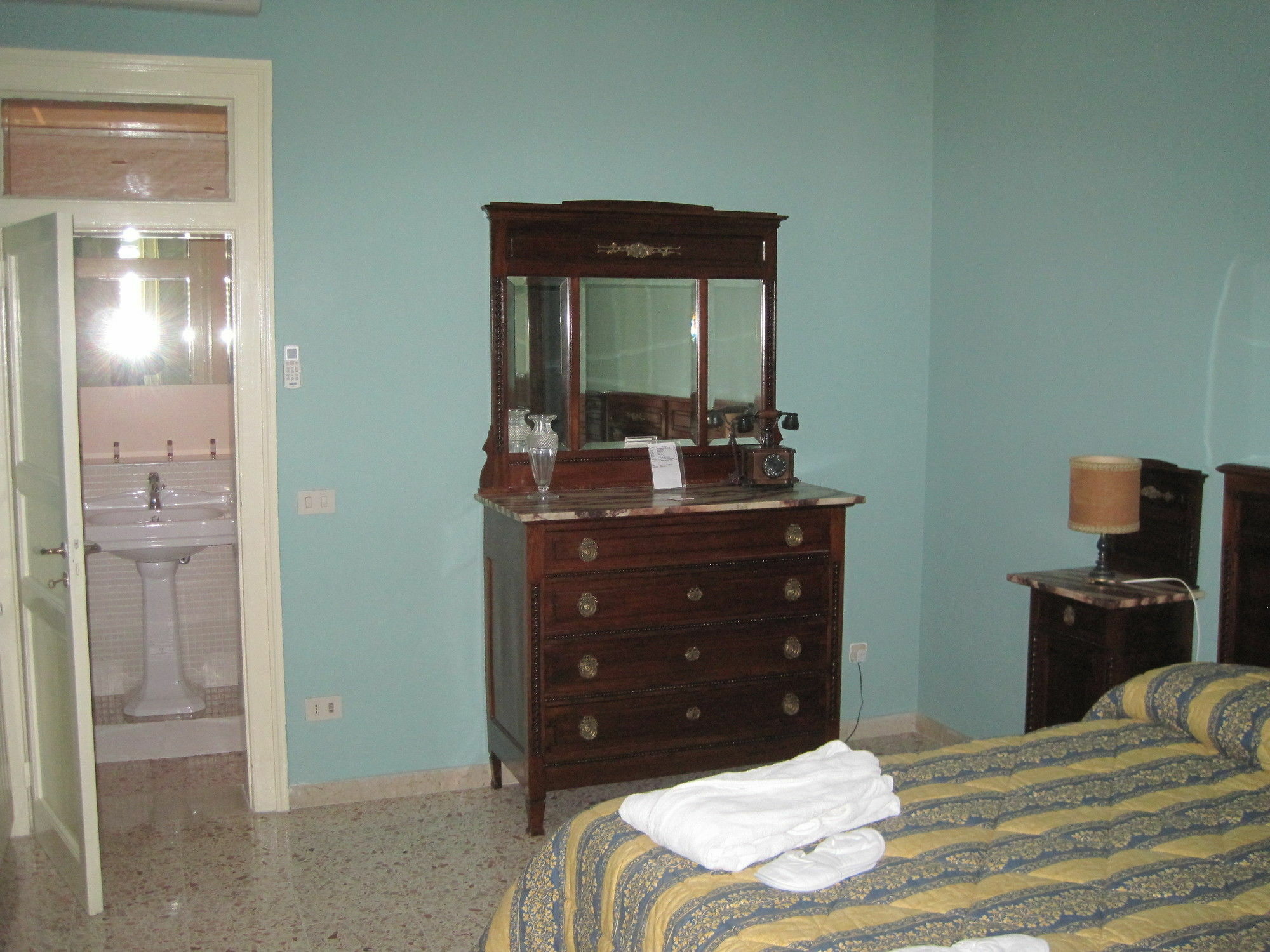 Al Bastione Imperiale Hotel Trapani Exterior photo